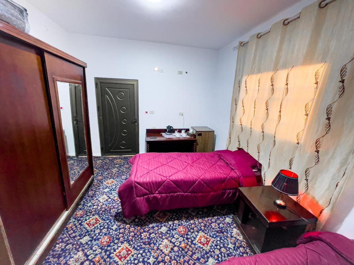 Sunset Hostel Ayn Amun Ngoại thất bức ảnh
