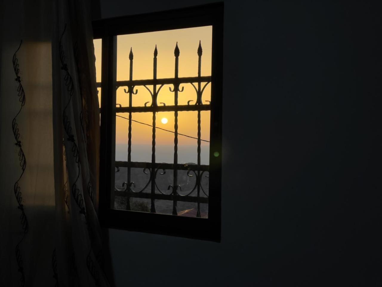 Sunset Hostel Ayn Amun Ngoại thất bức ảnh
