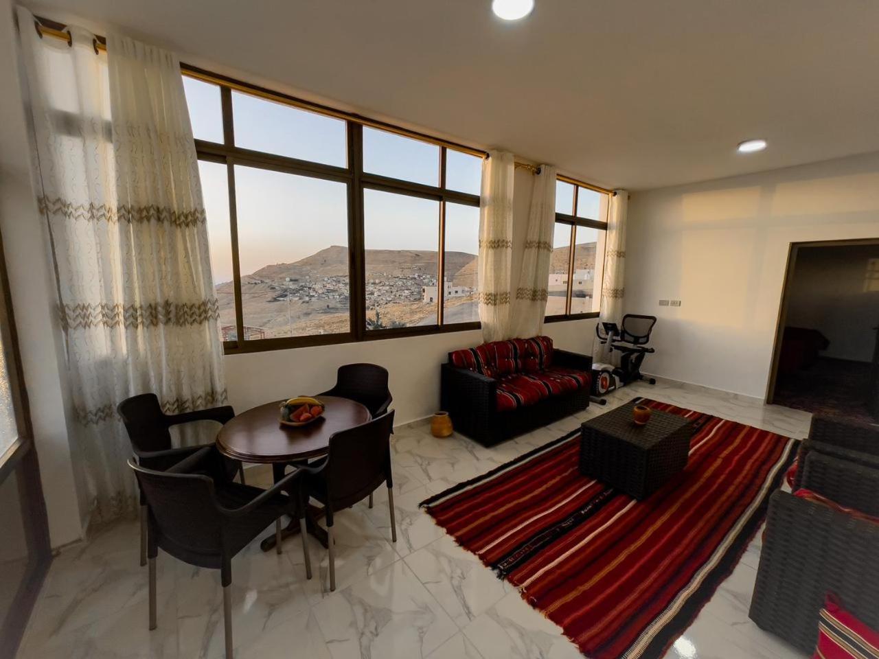 Sunset Hostel Ayn Amun Ngoại thất bức ảnh