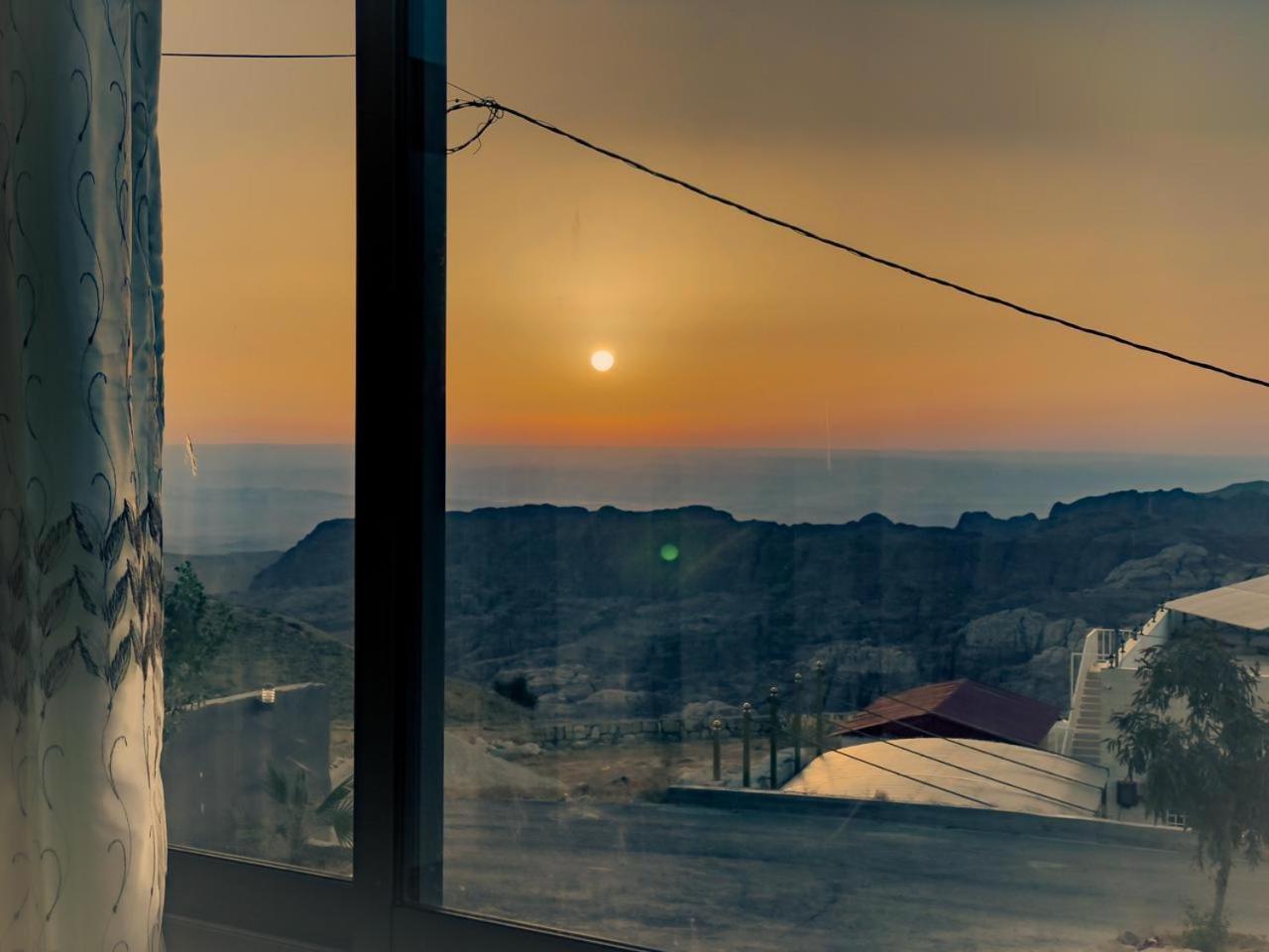 Sunset Hostel Ayn Amun Ngoại thất bức ảnh